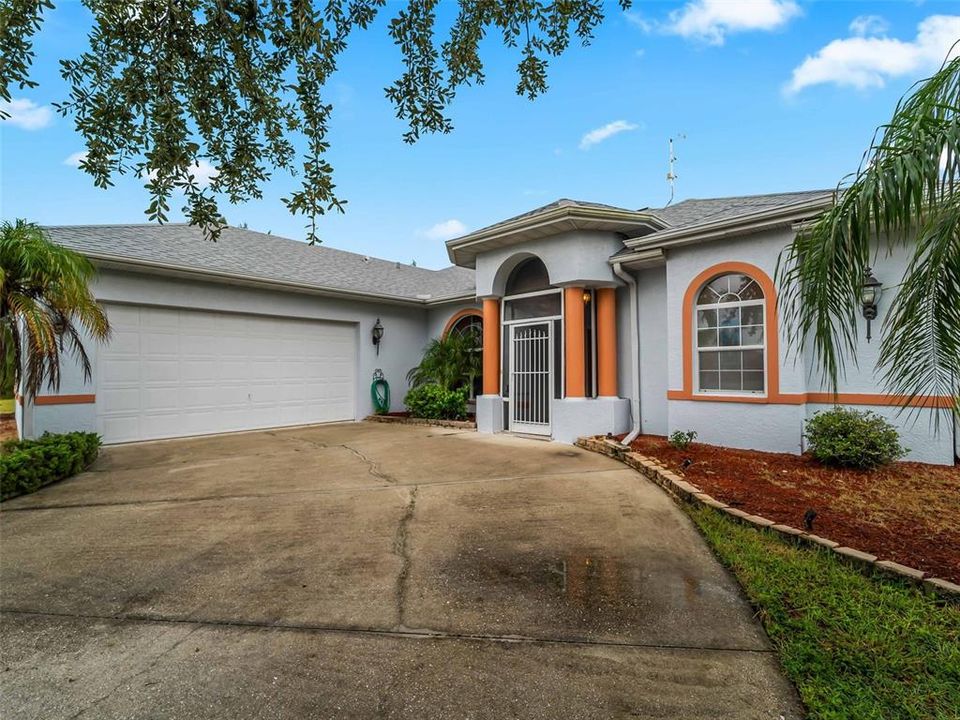 En Venta: $474,900 (3 camas, 2 baños, 2272 Pies cuadrados)