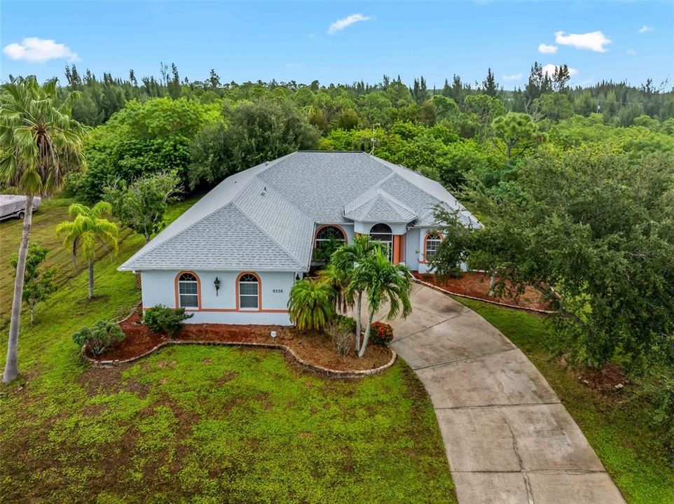 En Venta: $474,900 (3 camas, 2 baños, 2272 Pies cuadrados)