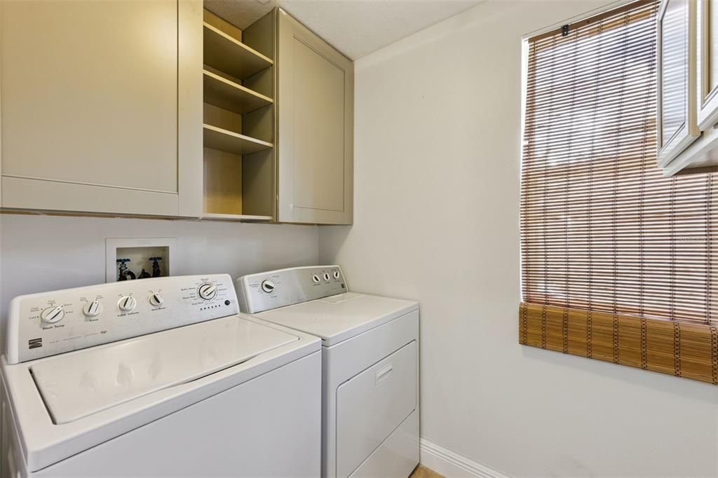 For Rent: $3,300 (4 beds, 2 baths, 2399 Square Feet)