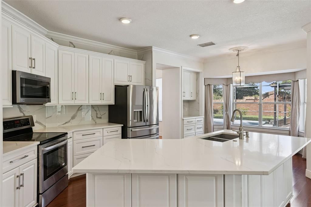 For Rent: $3,300 (4 beds, 2 baths, 2399 Square Feet)