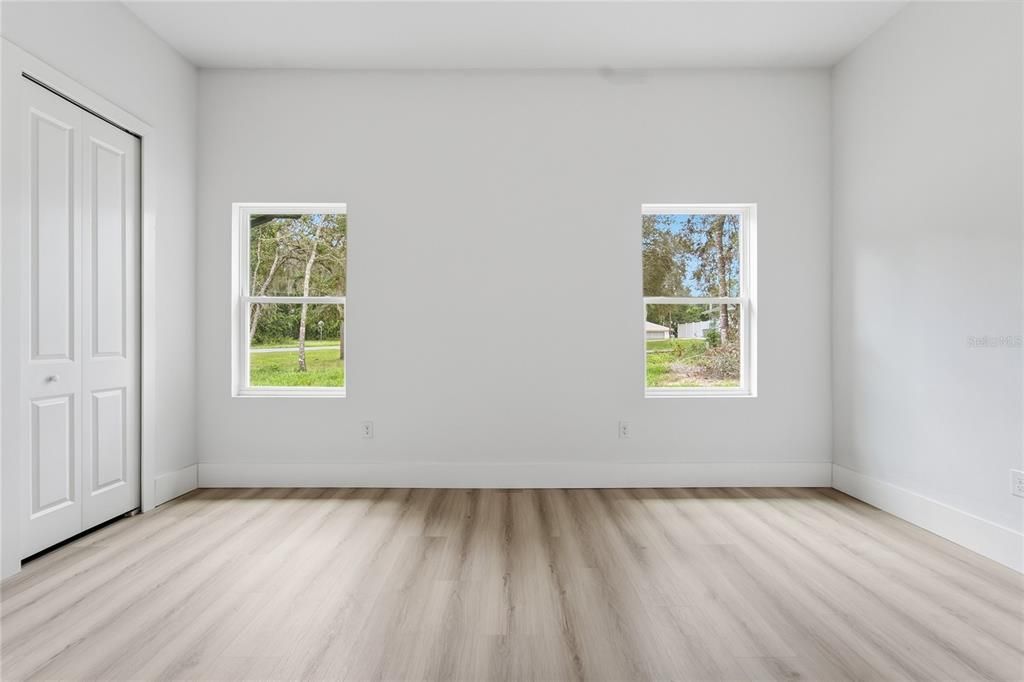 For Sale: $419,890 (4 beds, 3 baths, 1982 Square Feet)