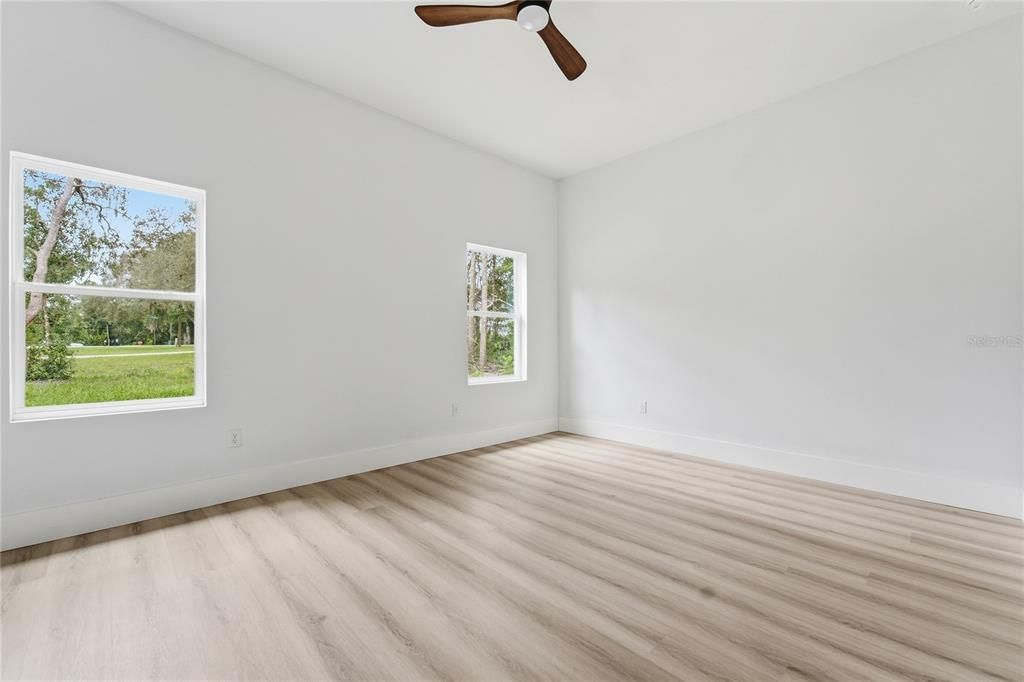 For Sale: $419,890 (4 beds, 3 baths, 1982 Square Feet)