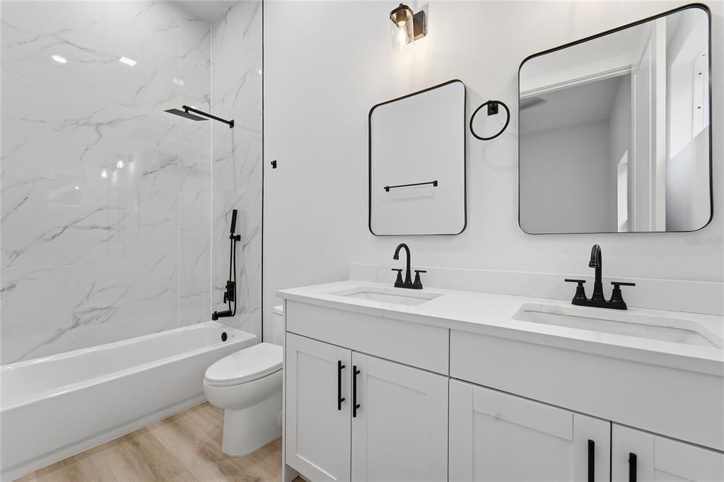 For Sale: $419,890 (4 beds, 3 baths, 1982 Square Feet)