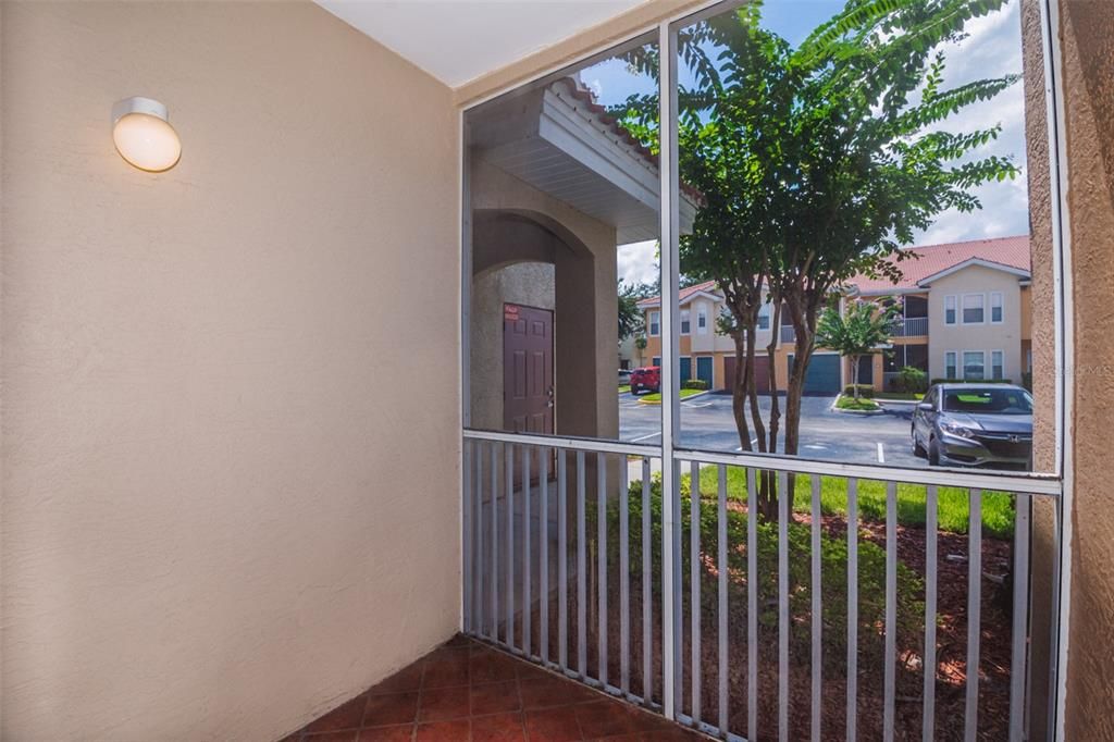 For Rent: $1,400 (1 beds, 1 baths, 790 Square Feet)