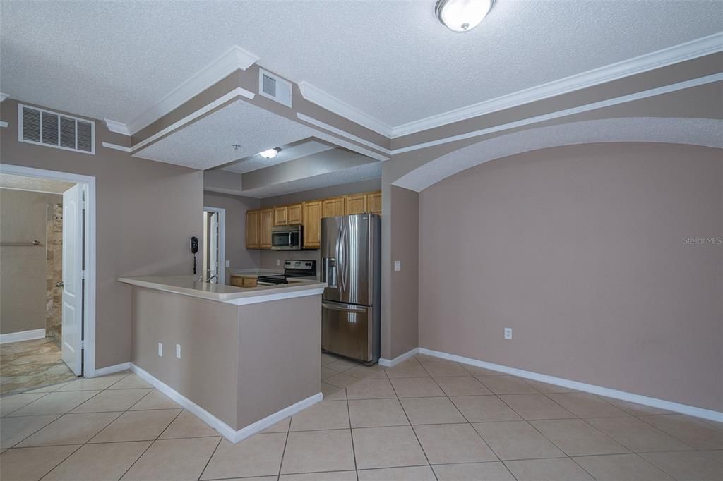For Rent: $1,400 (1 beds, 1 baths, 790 Square Feet)