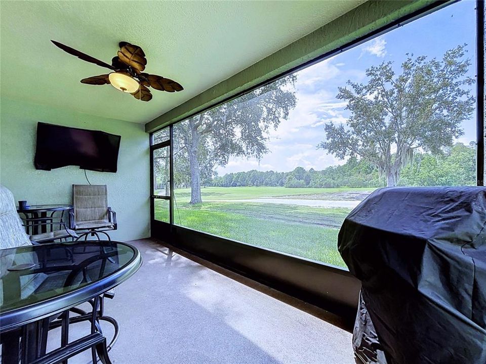 For Sale: $320,000 (2 beds, 2 baths, 1663 Square Feet)