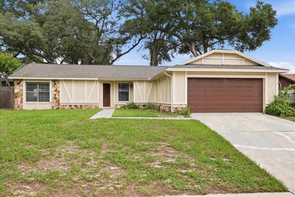 En Venta: $329,900 (3 camas, 2 baños, 1352 Pies cuadrados)