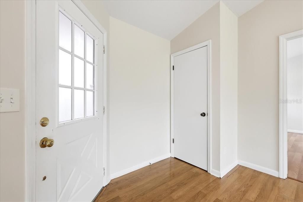En Venta: $329,900 (3 camas, 2 baños, 1352 Pies cuadrados)