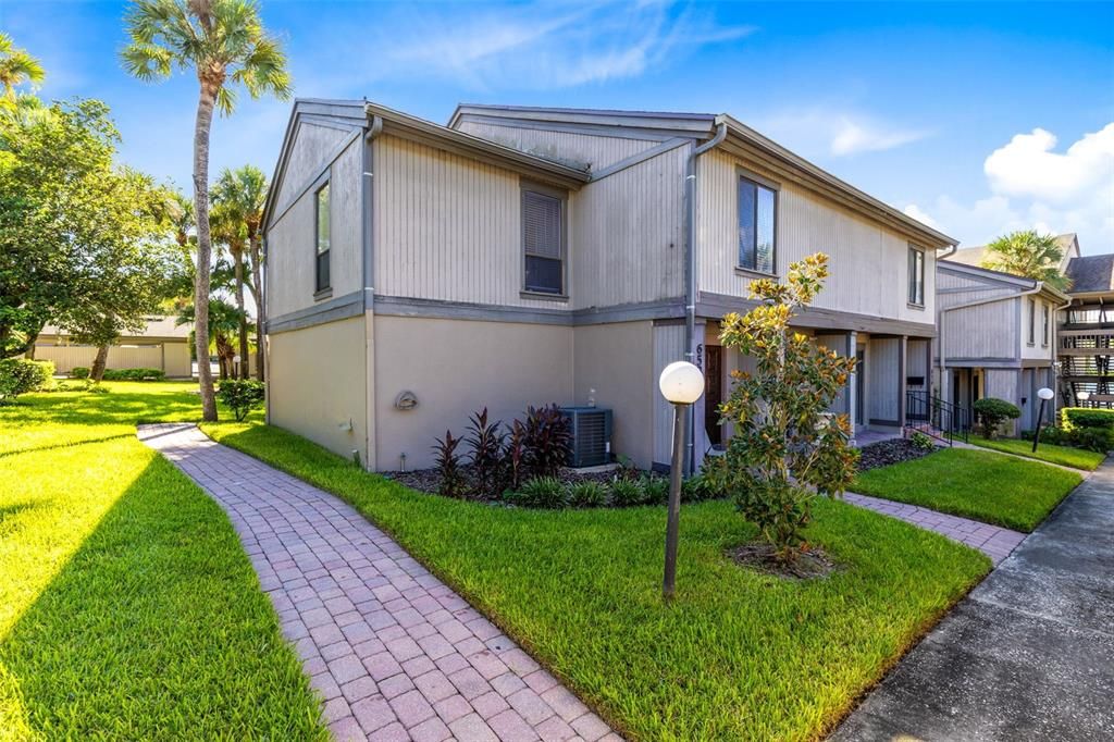 For Sale: $299,900 (4 beds, 3 baths, 2232 Square Feet)