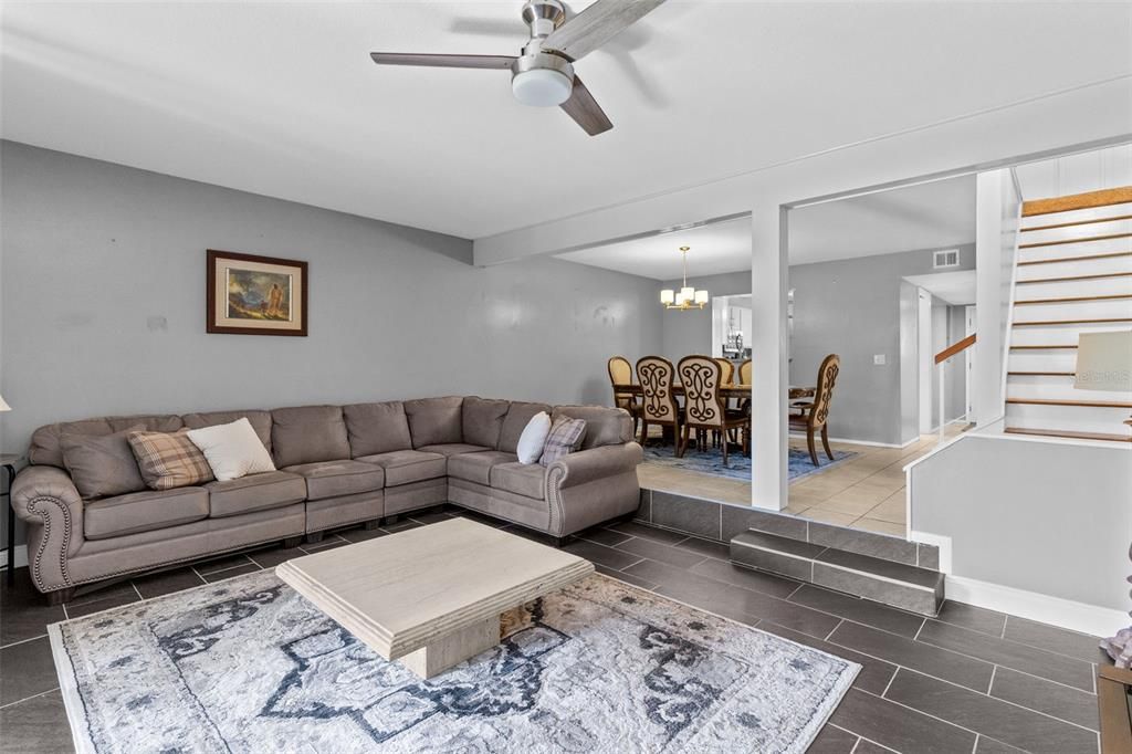 For Sale: $299,900 (4 beds, 3 baths, 2232 Square Feet)