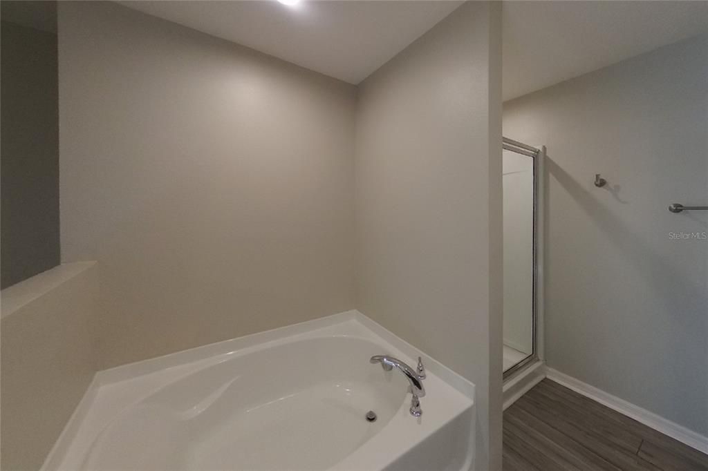 Active With Contract: $1,919 (4 beds, 2 baths, 1854 Square Feet)