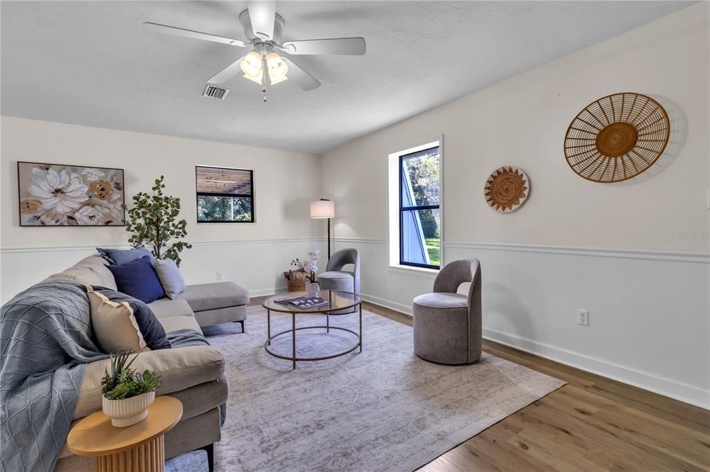 For Sale: $294,900 (3 beds, 2 baths, 1404 Square Feet)