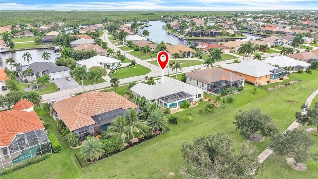 En Venta: $565,000 (3 camas, 2 baños, 2489 Pies cuadrados)