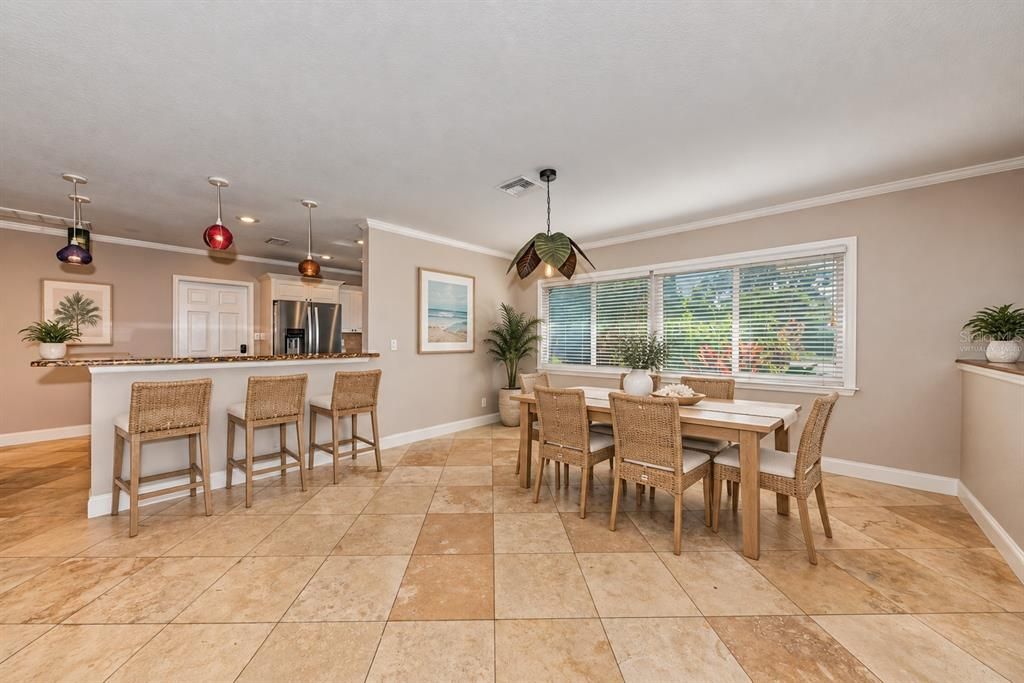 For Sale: $699,900 (2 beds, 2 baths, 1520 Square Feet)