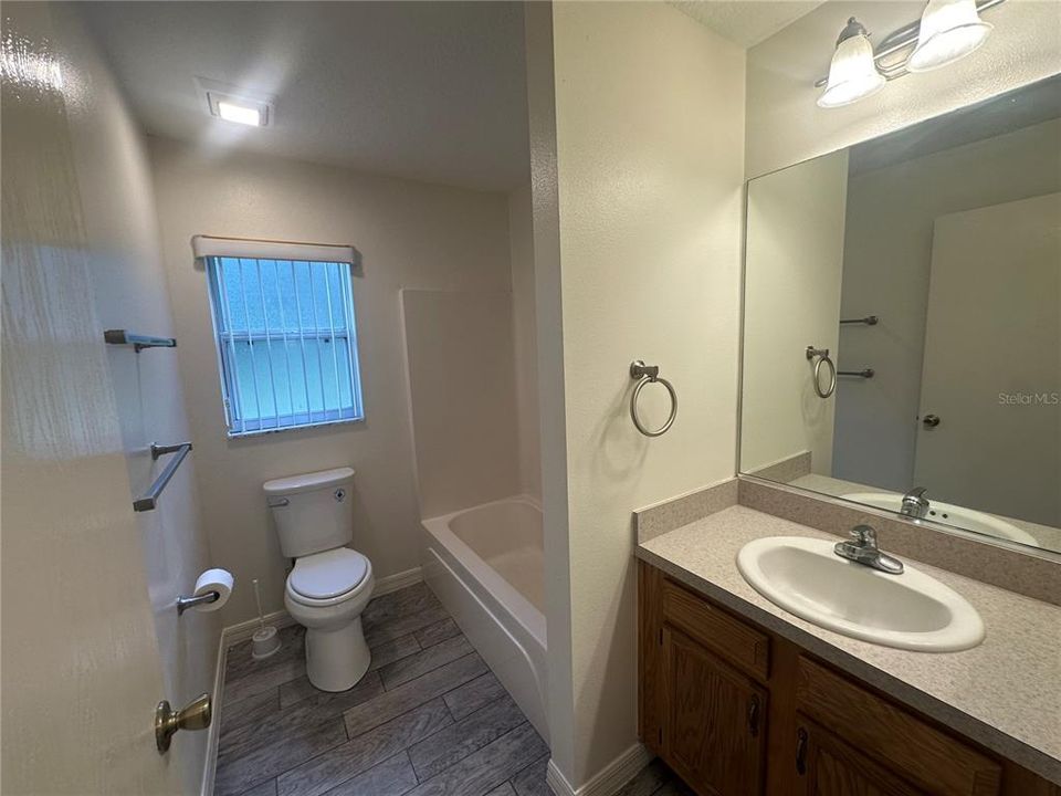 For Rent: $1,595 (2 beds, 2 baths, 1040 Square Feet)