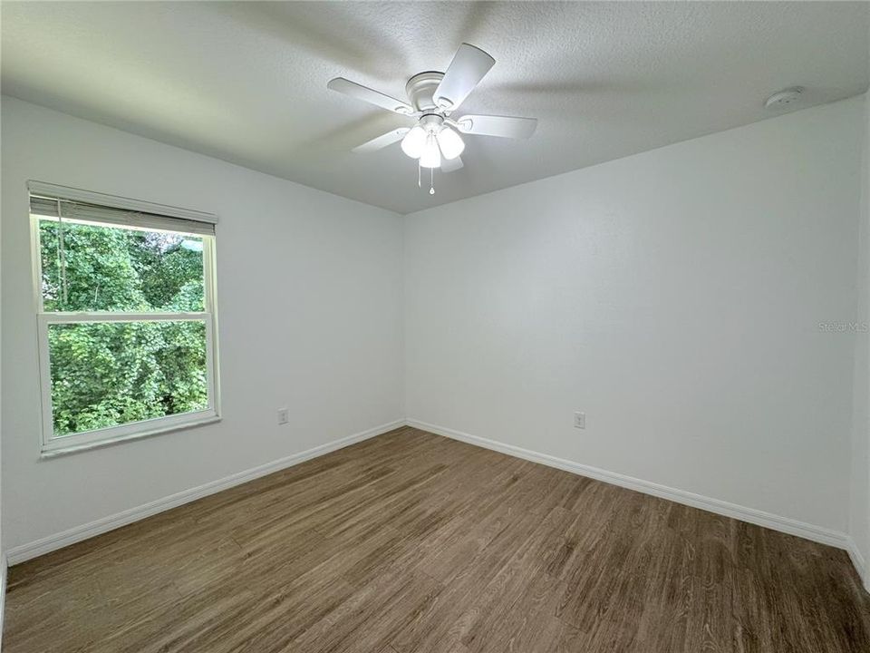 For Rent: $1,600 (3 beds, 2 baths, 1140 Square Feet)