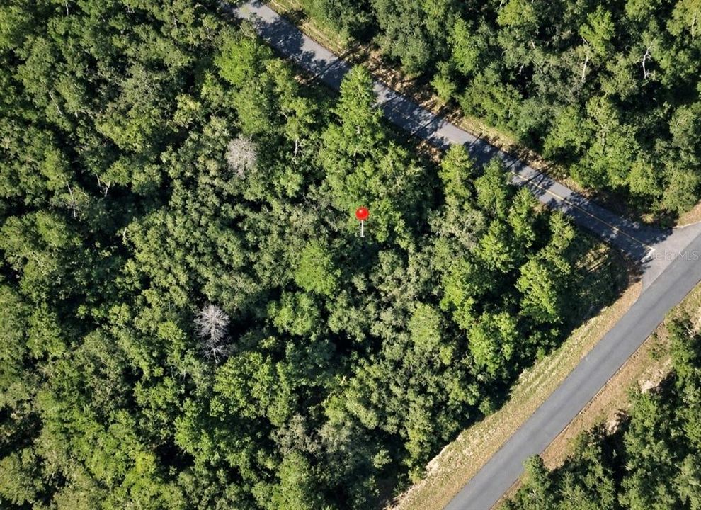 На продажу: $49,000 (0.23 acres)