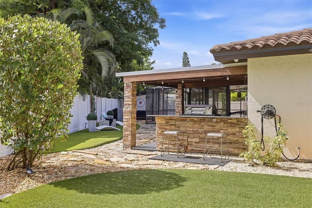 Activo con contrato: $525,000 (3 camas, 2 baños, 1593 Pies cuadrados)