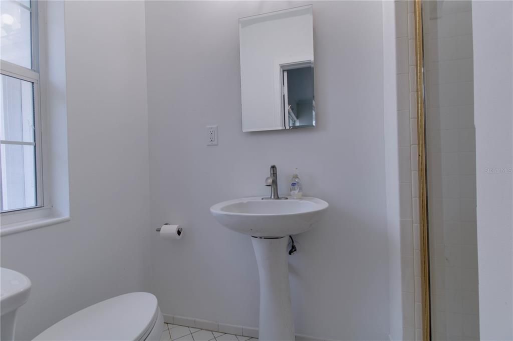 В аренду: $3,500 (3 спален, 3 ванн, 1715 Квадратных фут)