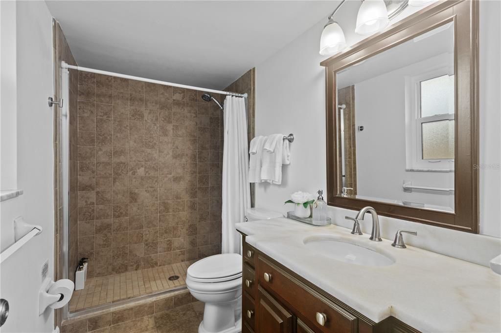 For Sale: $809,000 (4 beds, 3 baths, 2410 Square Feet)