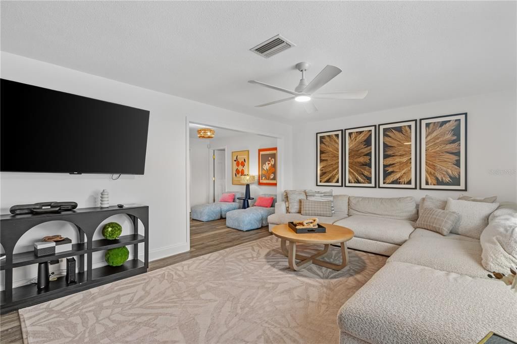 For Sale: $809,000 (4 beds, 3 baths, 2410 Square Feet)