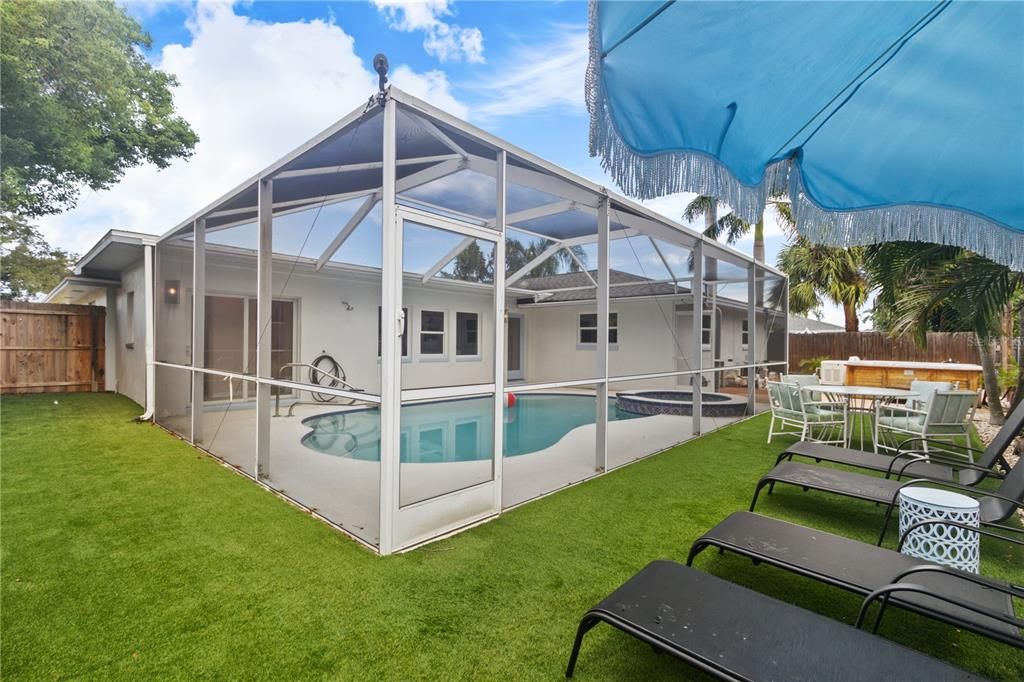 For Sale: $809,000 (4 beds, 3 baths, 2410 Square Feet)