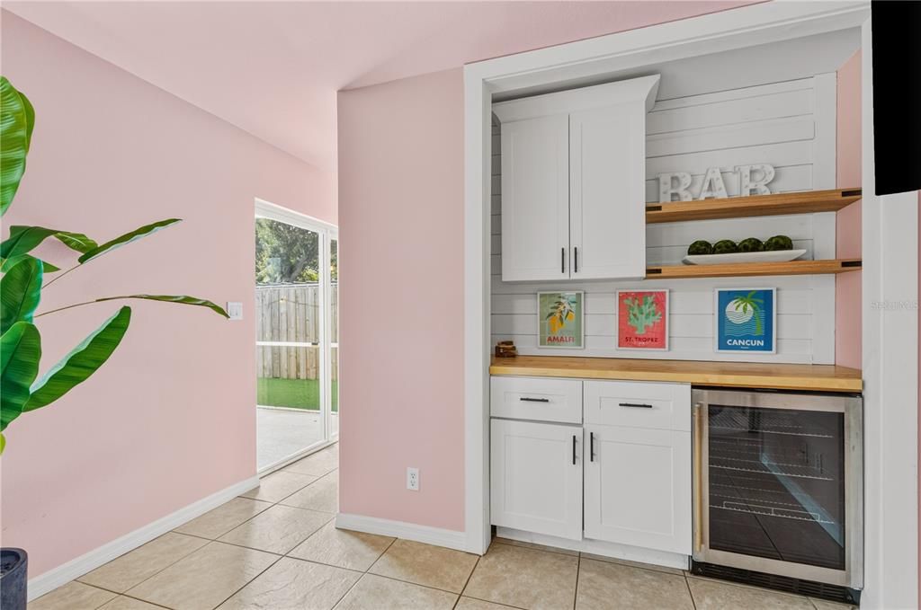 For Sale: $809,000 (4 beds, 3 baths, 2410 Square Feet)