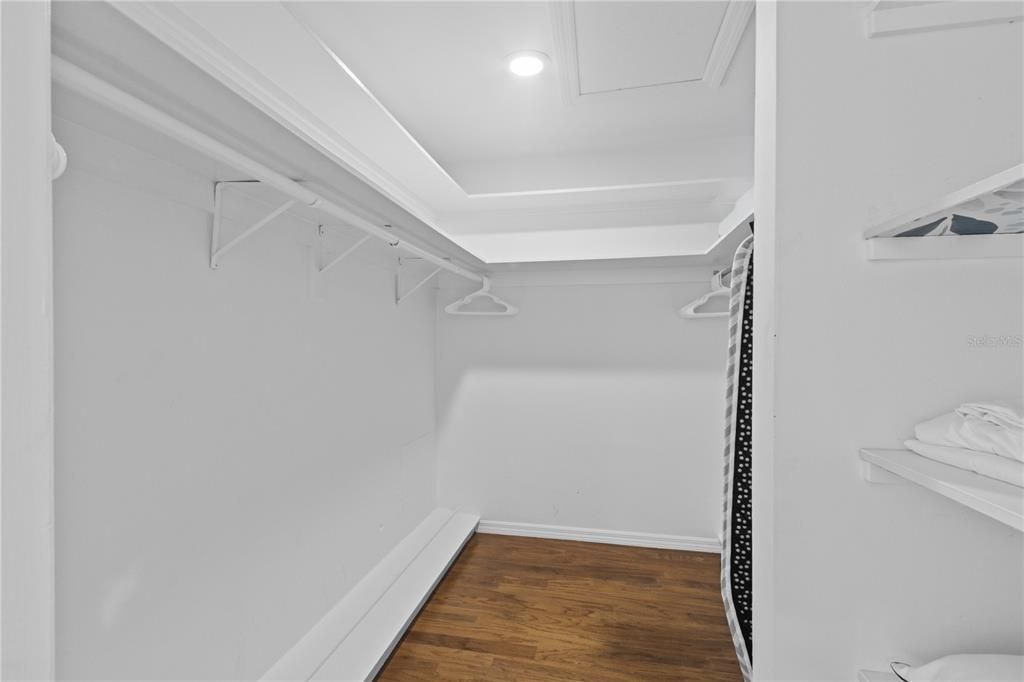 For Sale: $809,000 (4 beds, 3 baths, 2410 Square Feet)