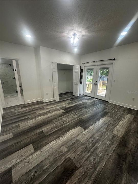 En Venta: $415,000 (3 camas, 2 baños, 1232 Pies cuadrados)