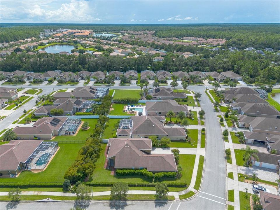 Active With Contract: $599,888 (3 beds, 2 baths, 2744 Square Feet)