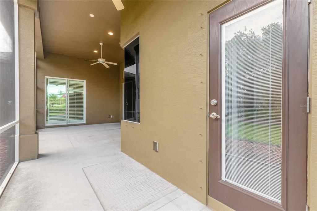 Active With Contract: $599,888 (3 beds, 2 baths, 2744 Square Feet)