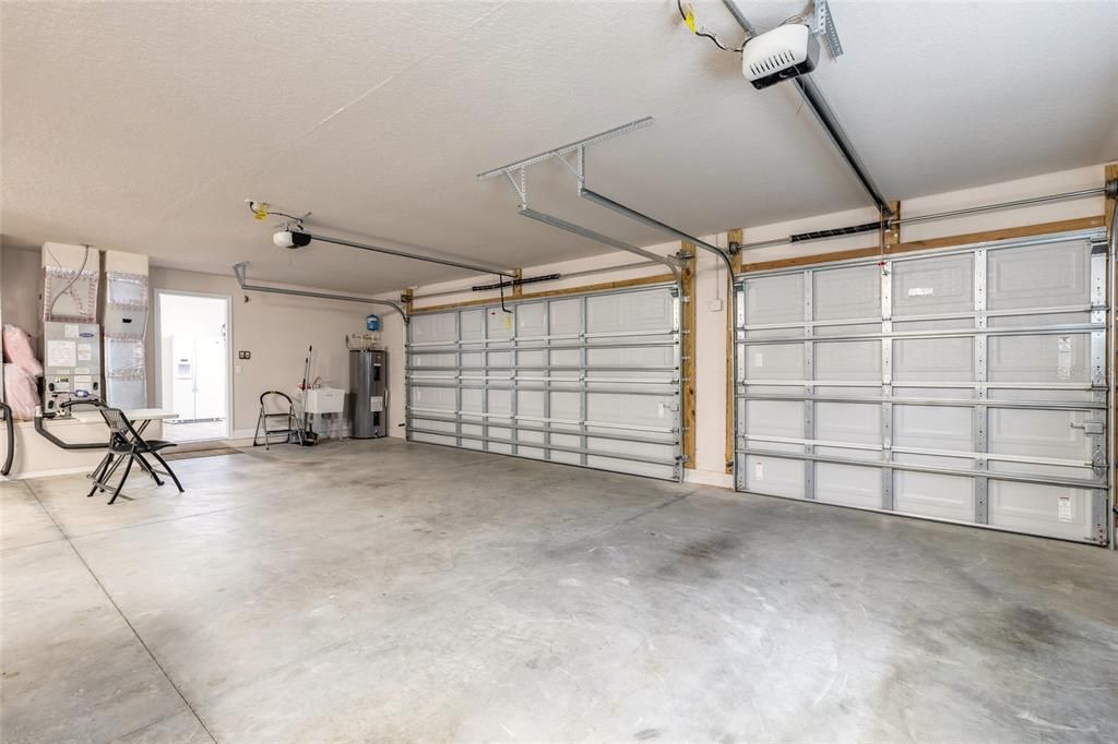 Active With Contract: $599,888 (3 beds, 2 baths, 2744 Square Feet)