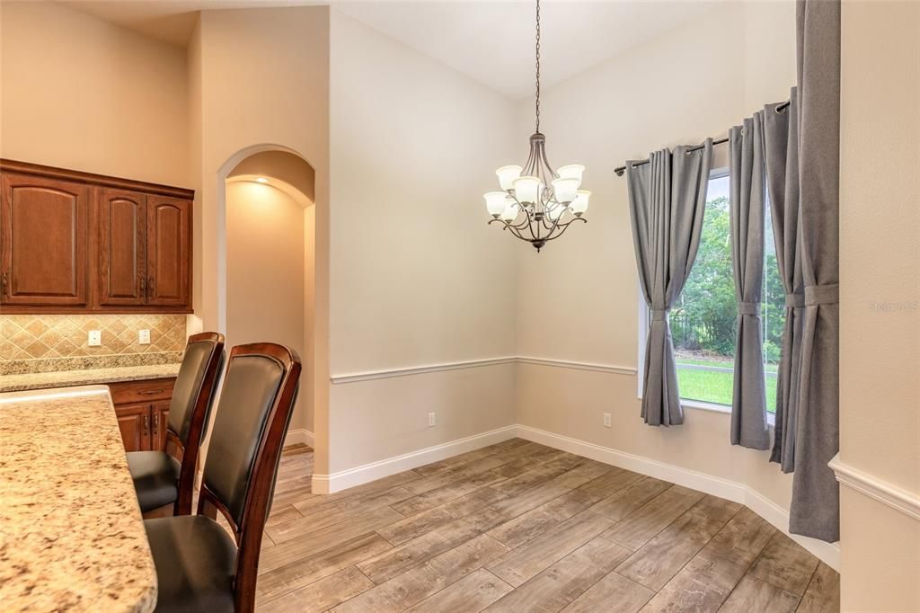 Active With Contract: $599,888 (3 beds, 2 baths, 2744 Square Feet)