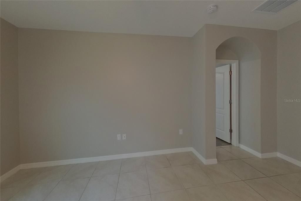 В аренду: $2,499 (4 спален, 2 ванн, 1846 Квадратных фут)