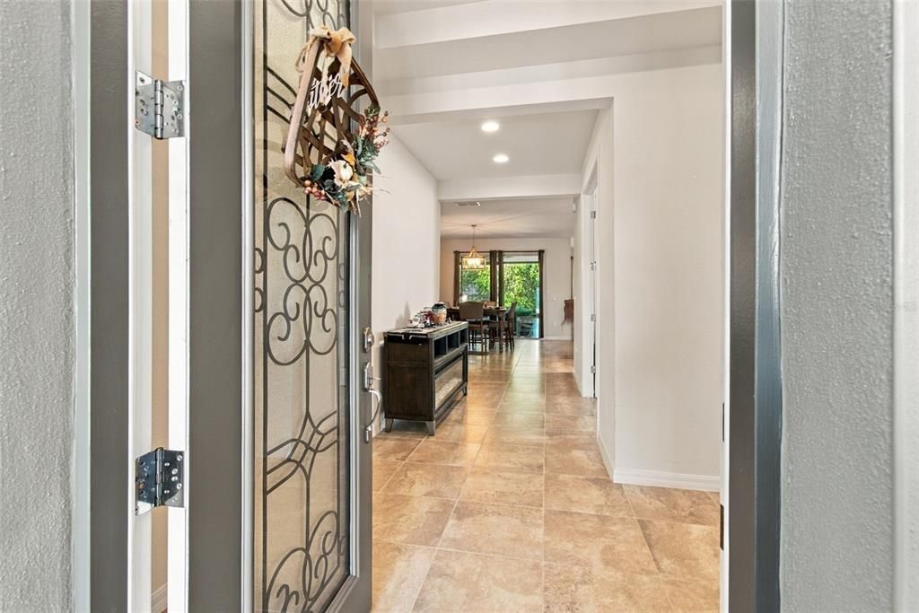 En Venta: $364,000 (2 camas, 2 baños, 1975 Pies cuadrados)