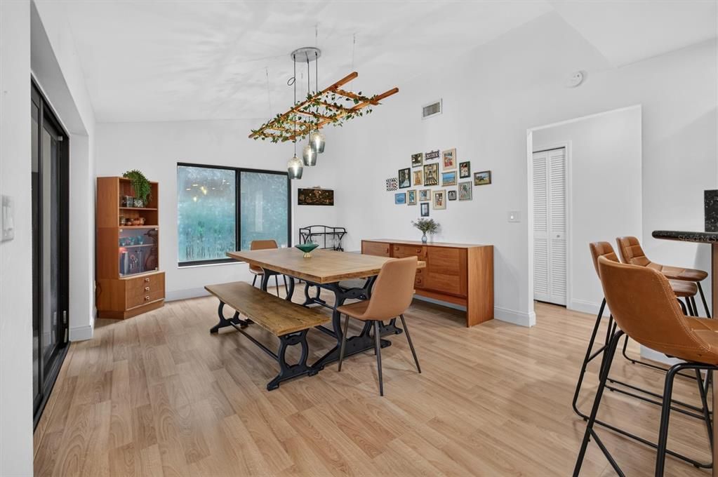 En Venta: $419,900 (3 camas, 2 baños, 1508 Pies cuadrados)