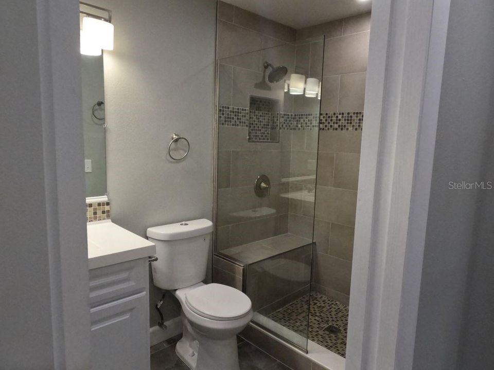 В аренду: $2,600 (2 спален, 1 ванн, 1272 Квадратных фут)
