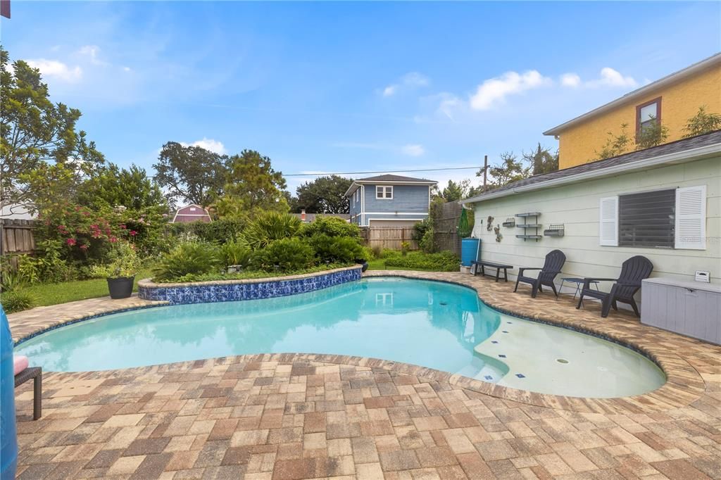 En Venta: $539,000 (3 camas, 2 baños, 1072 Pies cuadrados)