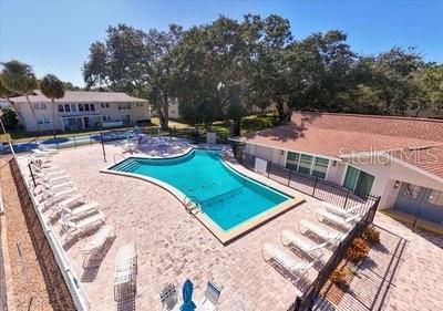 For Sale: $145,000 (2 beds, 1 baths, 935 Square Feet)
