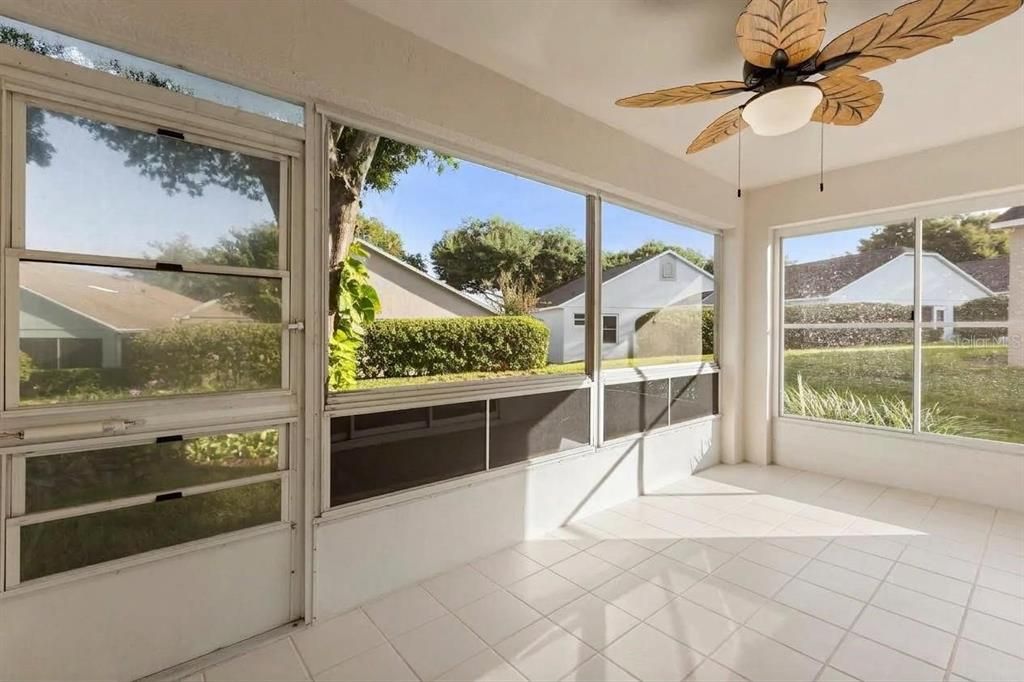 En Venta: $385,000 (2 camas, 2 baños, 1661 Pies cuadrados)