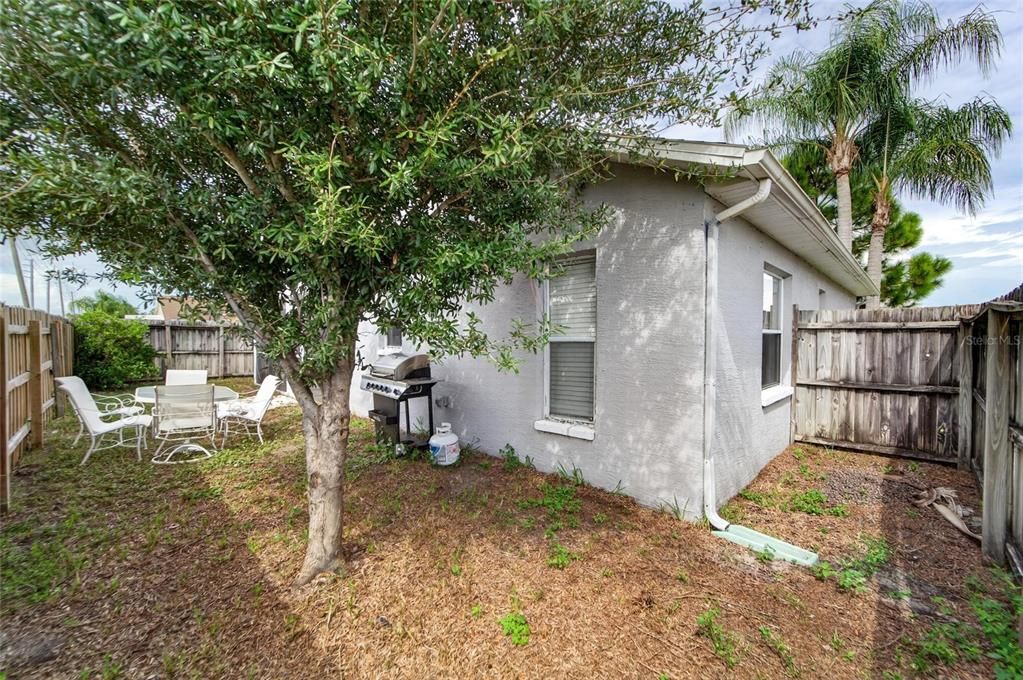 En Venta: $335,000 (3 camas, 2 baños, 1444 Pies cuadrados)