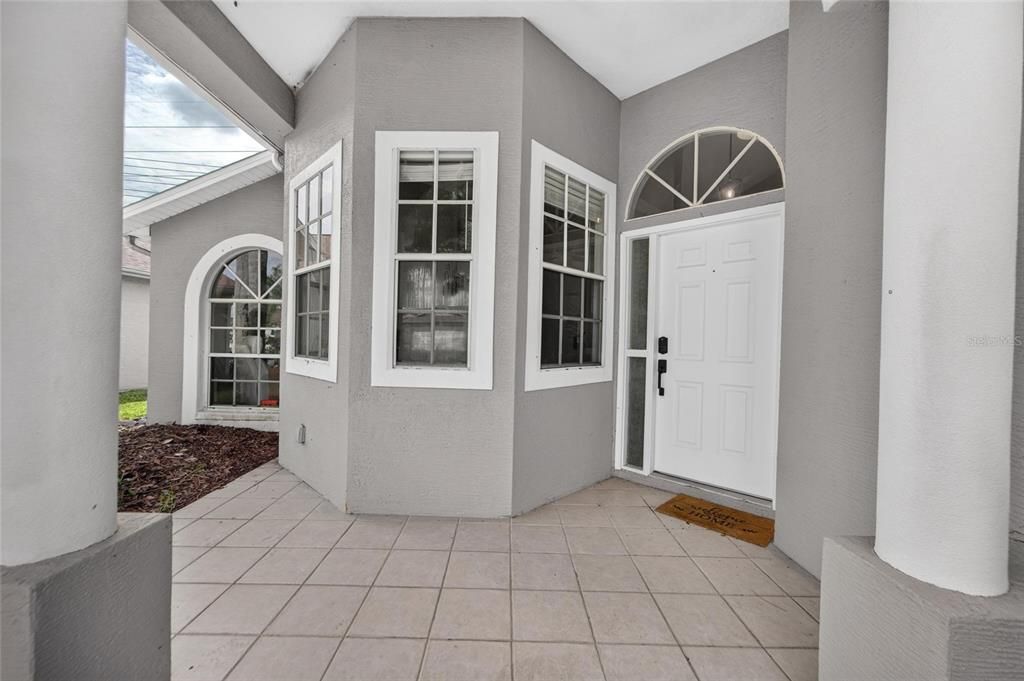 En Venta: $335,000 (3 camas, 2 baños, 1444 Pies cuadrados)