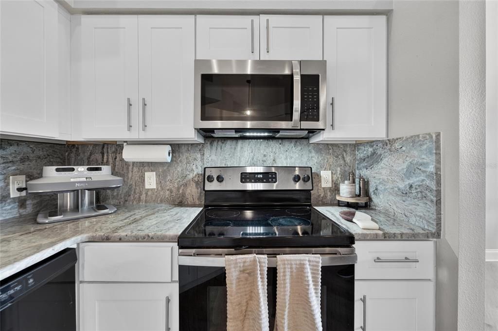 En Venta: $335,000 (3 camas, 2 baños, 1444 Pies cuadrados)