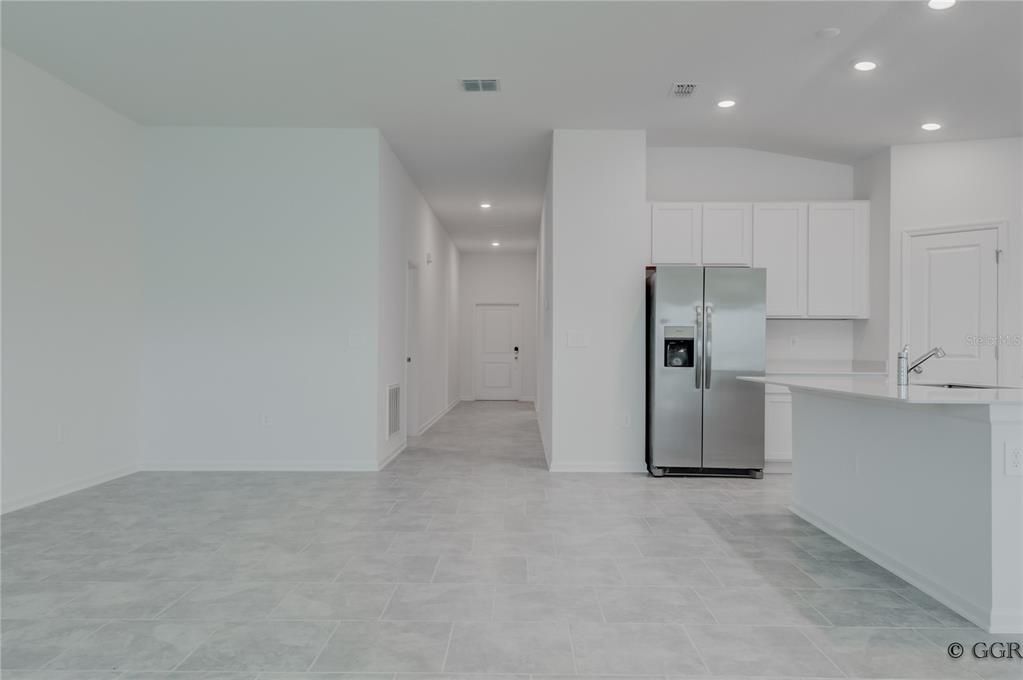 En Renta: $2,500 (4 camas, 2 baños, 1922 Pies cuadrados)