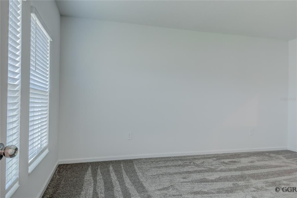 En Renta: $2,500 (4 camas, 2 baños, 1922 Pies cuadrados)