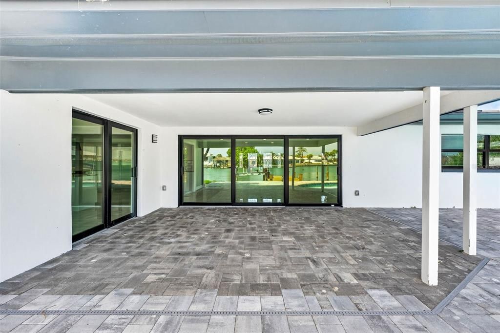 En Venta: $1,995,000 (4 camas, 3 baños, 2790 Pies cuadrados)