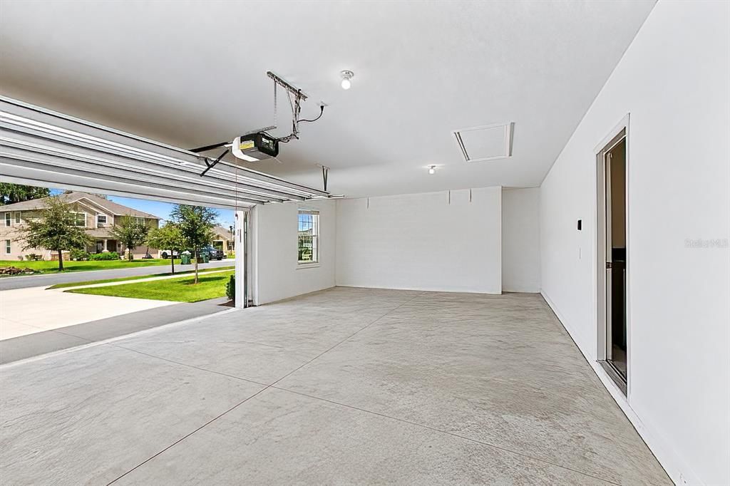 На продажу: $349,999 (3 спален, 2 ванн, 1713 Квадратных фут)