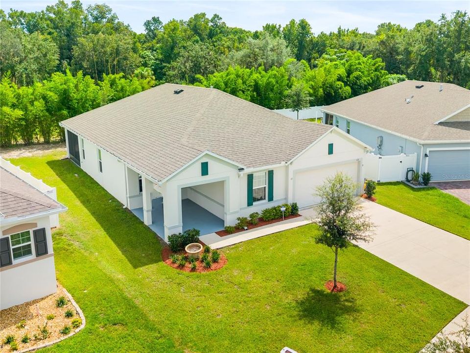 На продажу: $349,999 (3 спален, 2 ванн, 1713 Квадратных фут)
