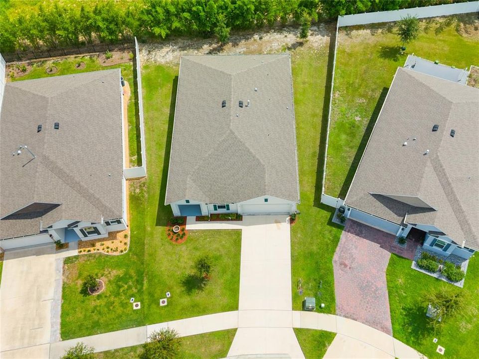 На продажу: $349,999 (3 спален, 2 ванн, 1713 Квадратных фут)