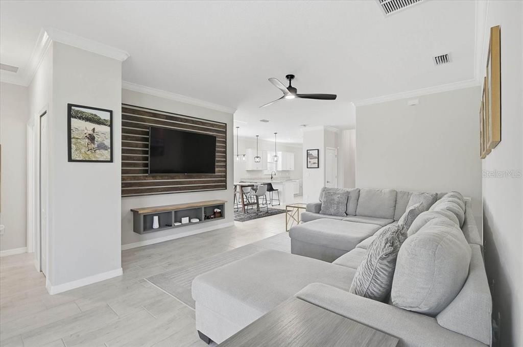 En Venta: $615,000 (3 camas, 2 baños, 1659 Pies cuadrados)